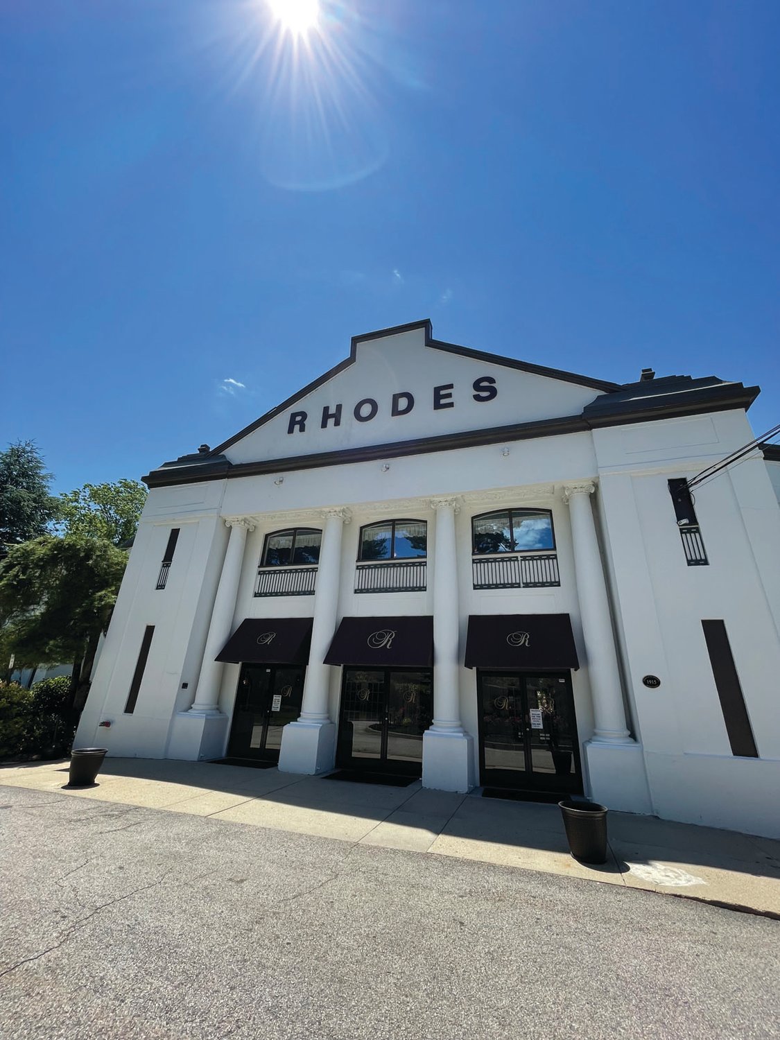ICONIC LOCATION: Rhodes on the Pawtuxet’s current Ballroom opened nearly 106 years ago, in August 2015. In the decades since, it has played host to untold gatherings, from weddings to sporting events.